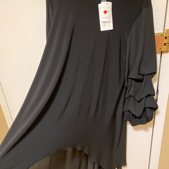 Hi low blouse - Picture 6 of 11